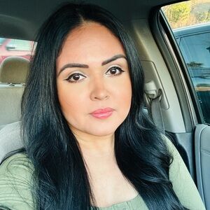 Meet your Posher, Erika